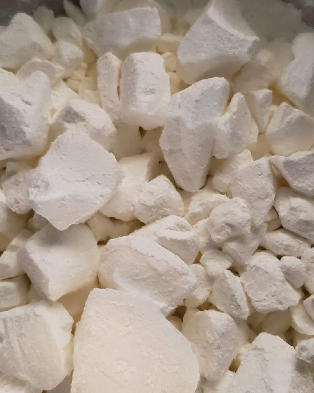 Maeve Essentials – Soy Wax Chunks for Jar Candles (Ready-to-Melt Chunks) - Image 2